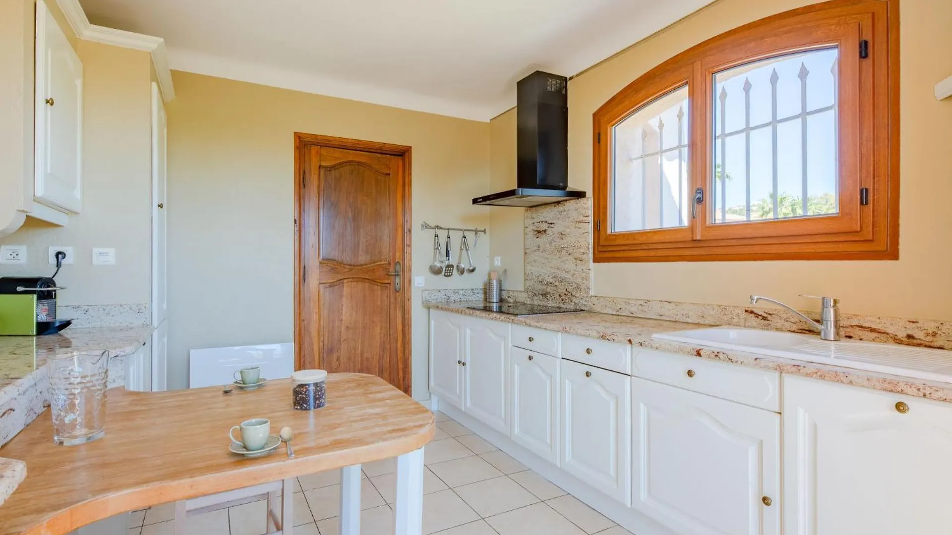Holiday Home Beauregard By Interhome لي إيسامبر فرنسا